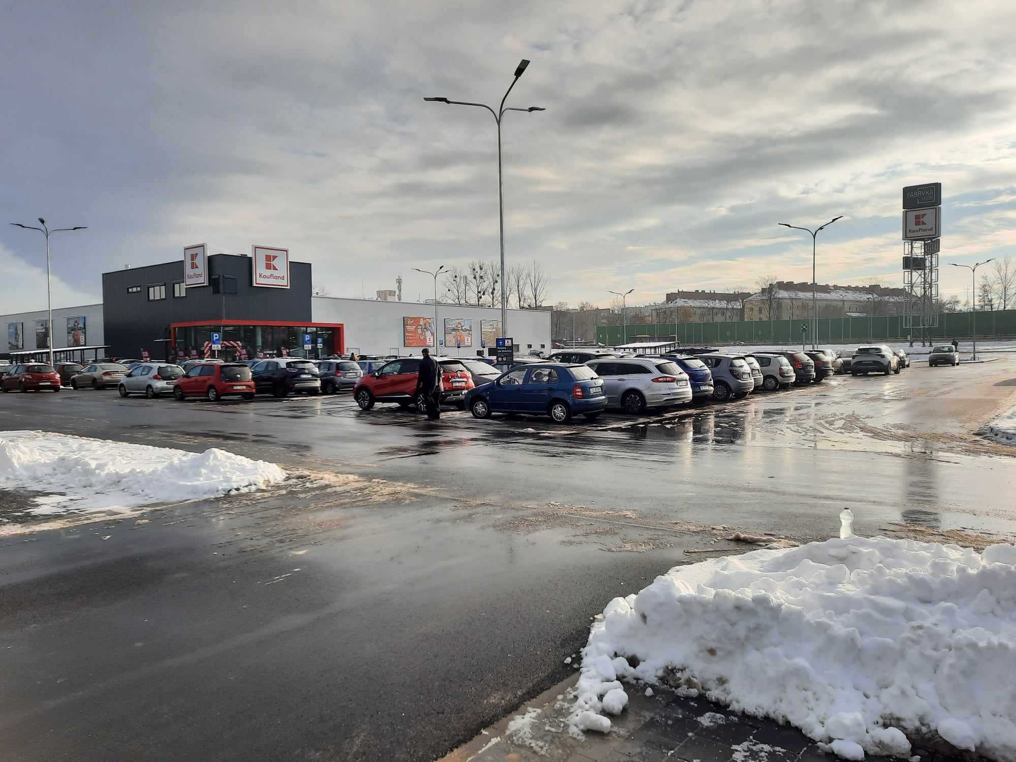 Nowy kaufland katowice piotrowice 13