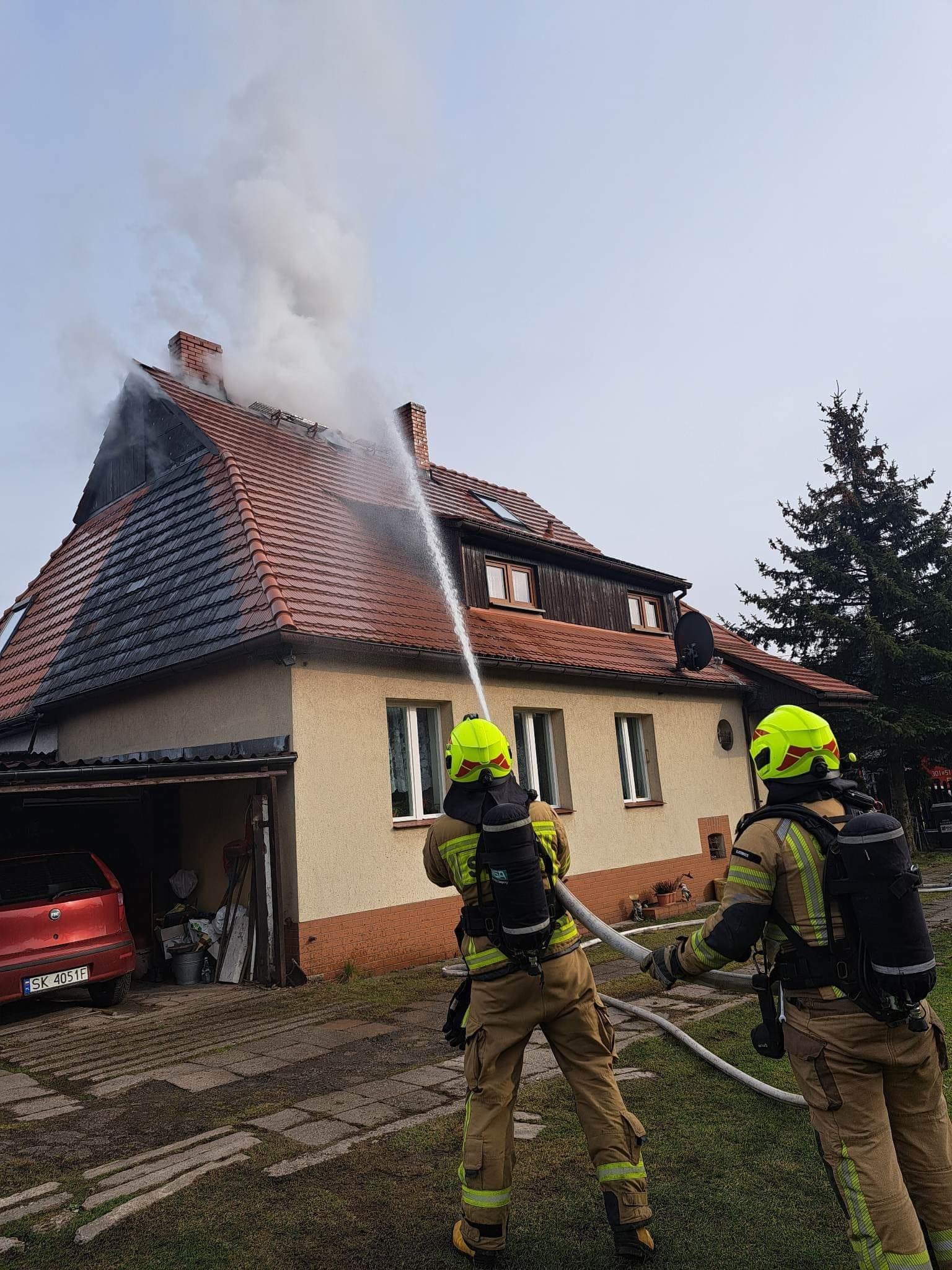 Pozar dachu gorniczego stanu katowice 3