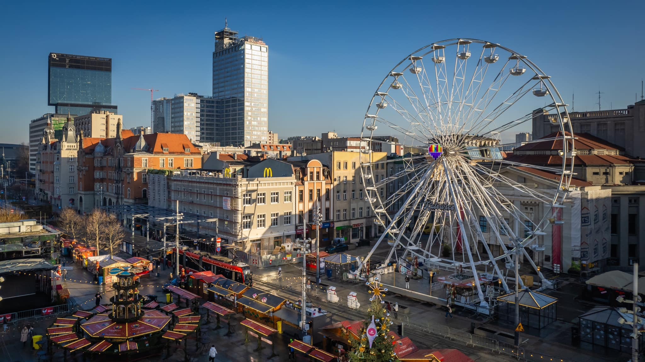 Nowy mcdonald rynek katowice 6