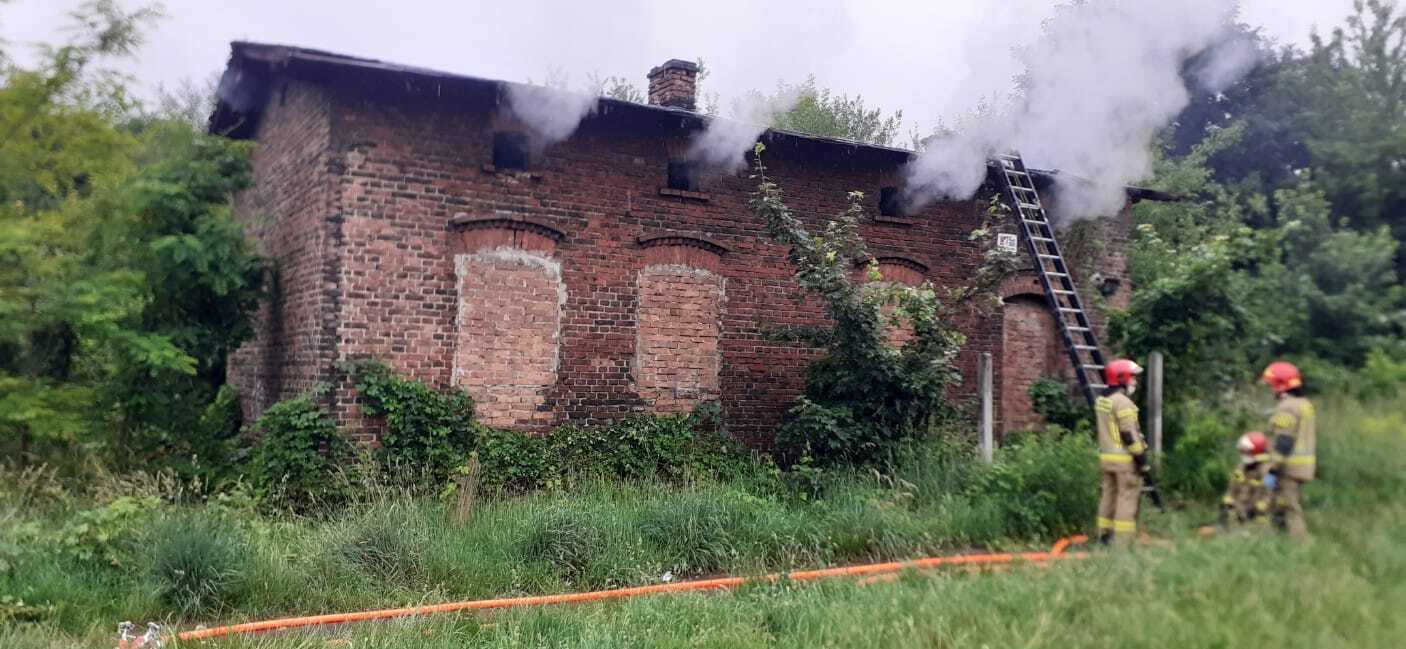 Pożar pustostanu Katowice 01