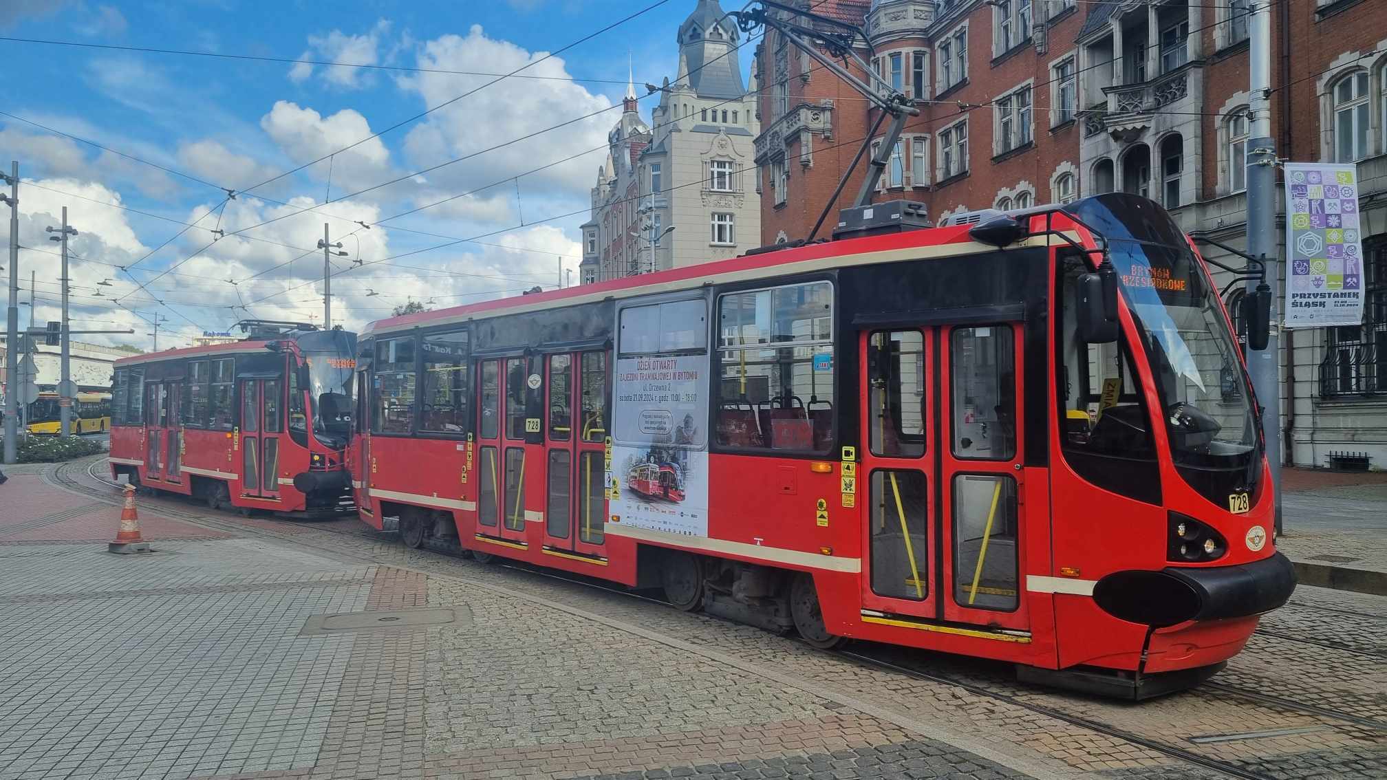 Utrudnienia w ruchu tramwajów na Rynku w Katowicach