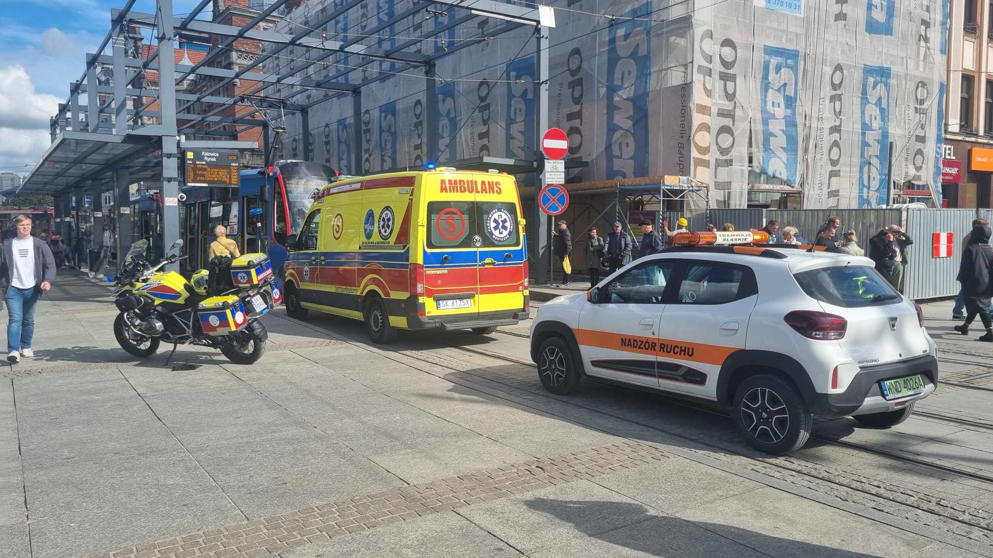 Reanimacja pasażera tramwaju linii 19, Katowice Rynek