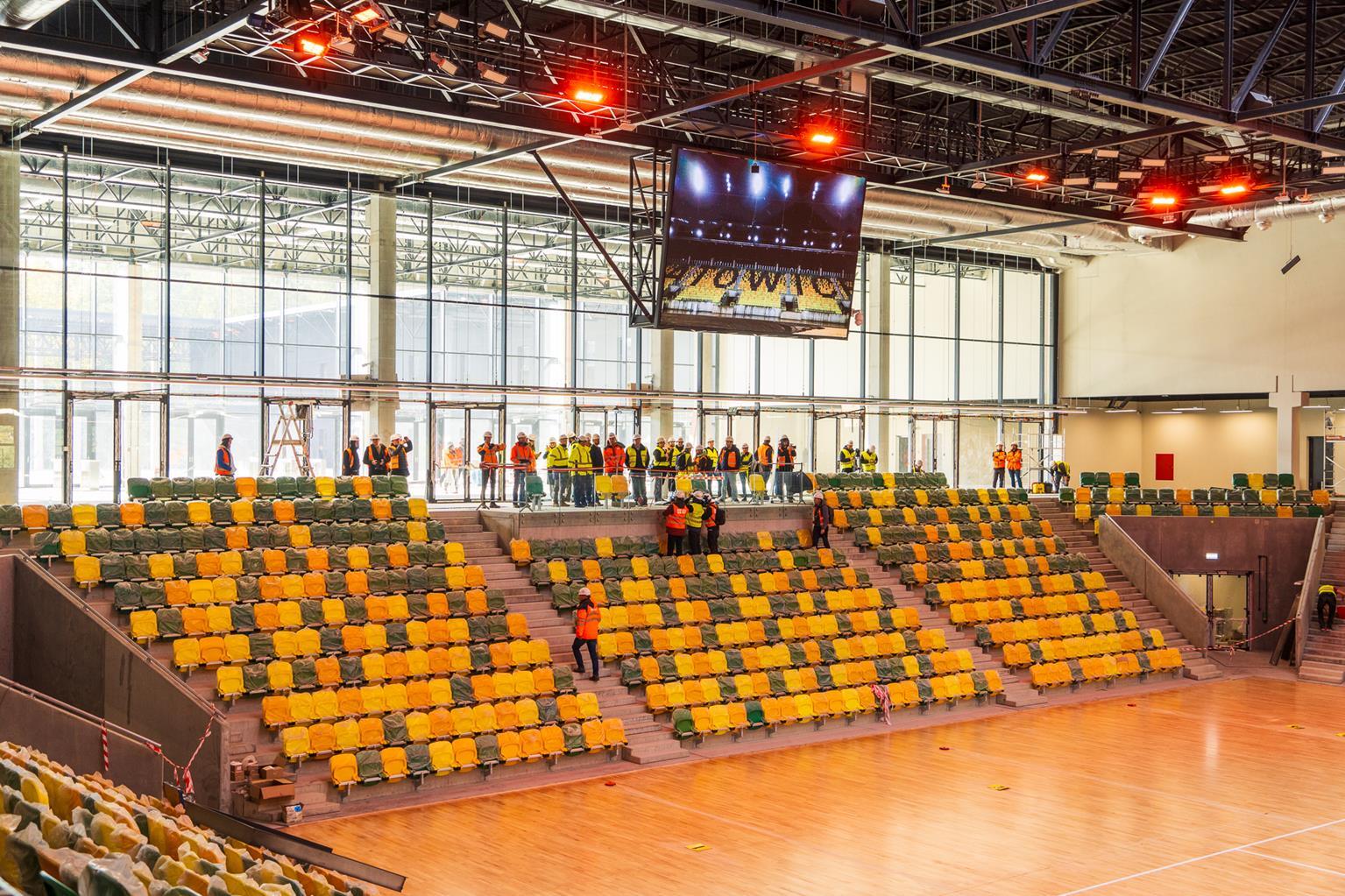 Stadion Miejski Katowice, budowa na finiszu